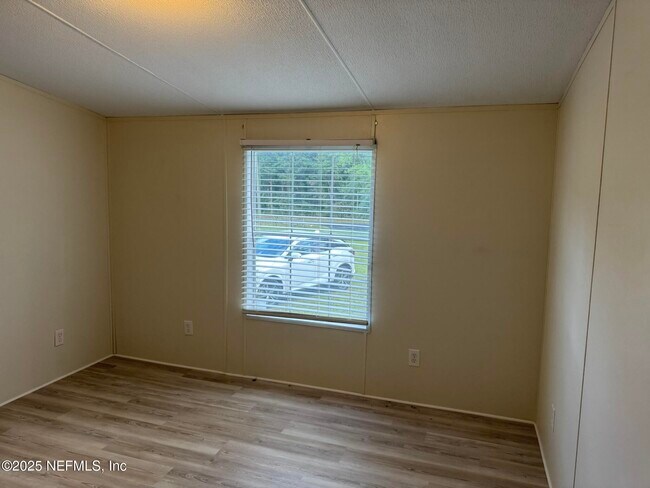 Building Photo - 54157 Ogilvie Rd