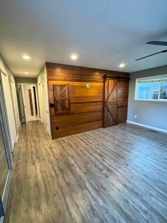 Building Photo - 224 Cotati Oaks Ct W