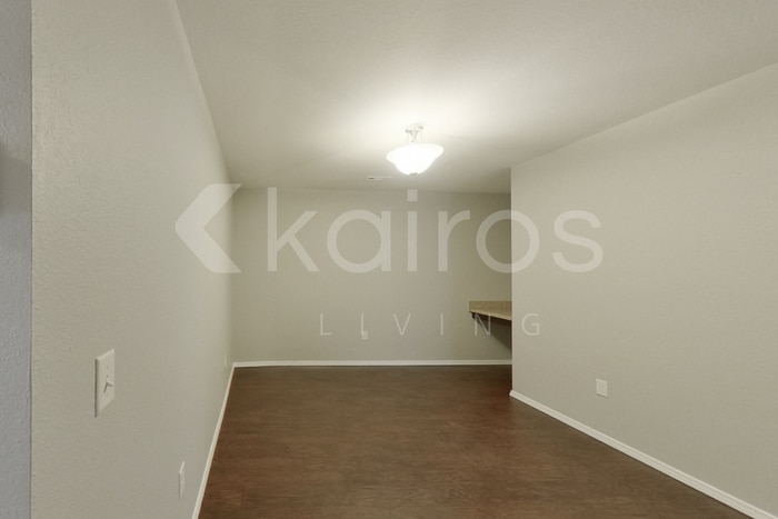 Building Photo - 3903 Thomas St