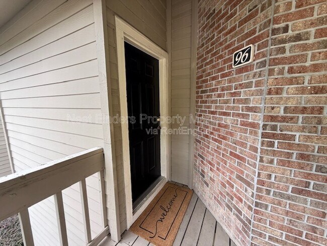 Building Photo - 10200 Belle Rive Blvd