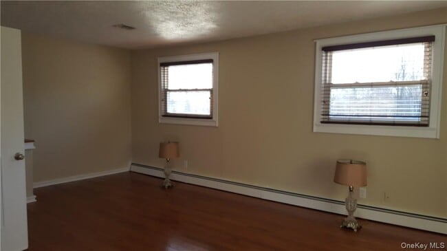 Building Photo - 137 Bethlehem Rd