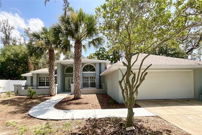 Building Photo - 1307 Belcher Dr