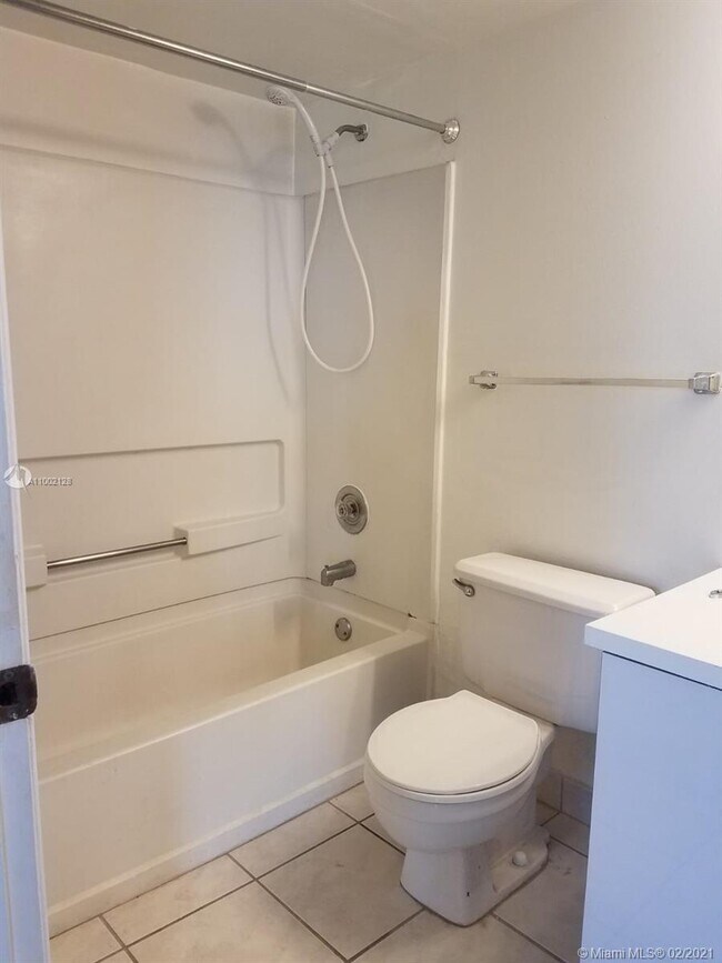 Building Photo - 7125 NW 186th St