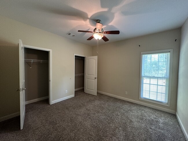 Building Photo - 441 Serenity Ave