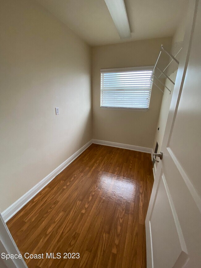 Building Photo - 6124 Serene Pl