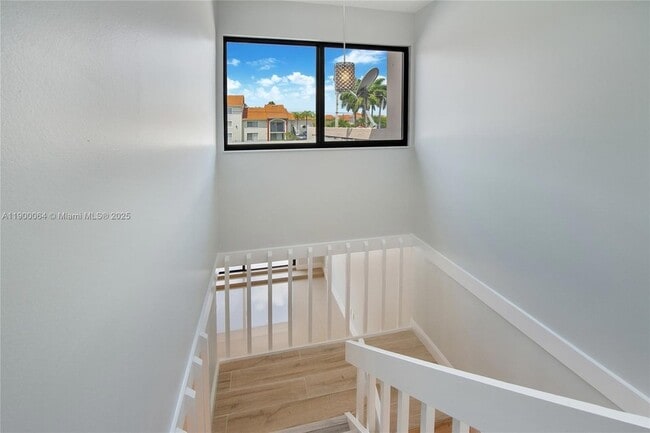 Building Photo - 7424 SW 106th Pl