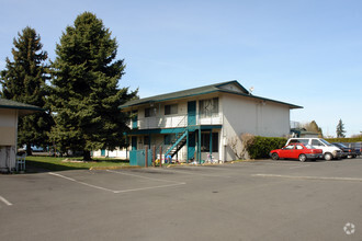 Building Photo - Parkrose Terrace