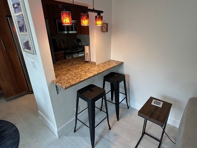 Building Photo - 1 Bedroom 1 Bath Condo Sandy Cove II Short Term Rental/Annual Rental