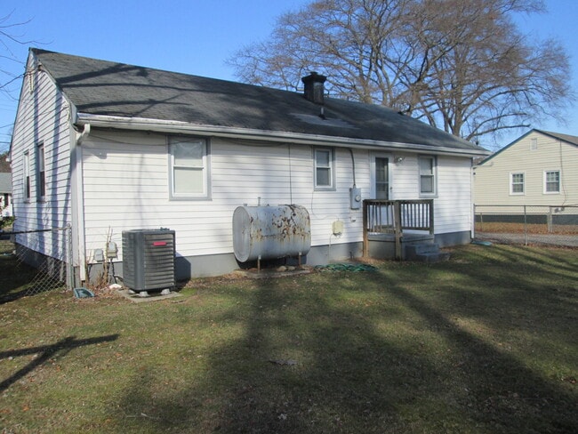 Building Photo - 509 Sherilyn Dr