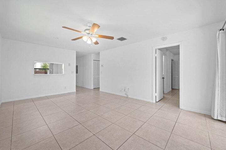 Building Photo - 16422 Straw Way