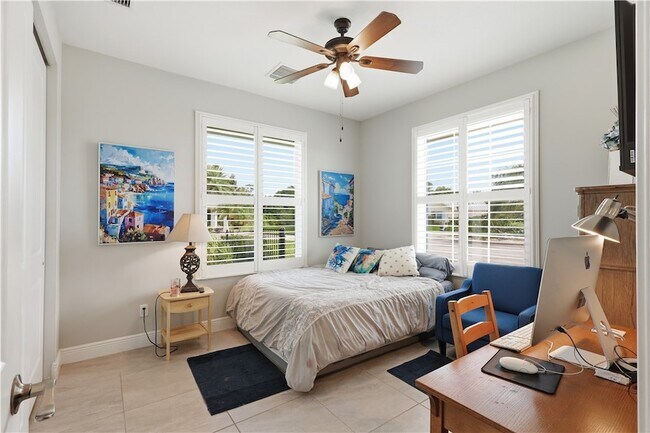 Building Photo - 108 Snowy Egret Way