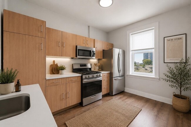 Building Photo - 61 65th St