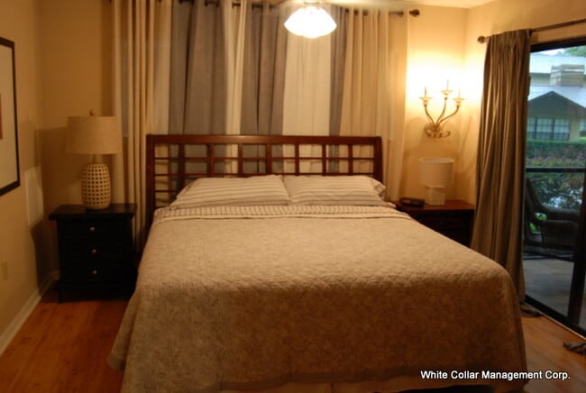 Master Bedroom - King Size - 10150 Belle Rive Blvd