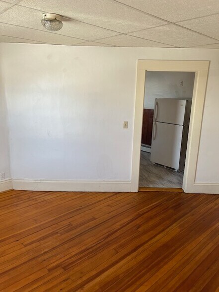 Building Photo - 236 College Ave