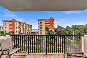 Building Photo - 1150 Hillsboro Mile