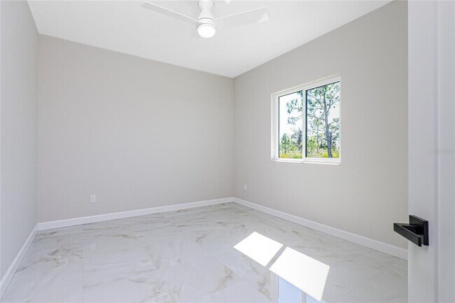 Building Photo - 242 Brig Cir W