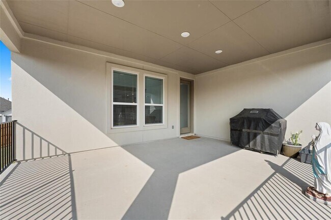 Building Photo - 5708 Navajo Draw Ln