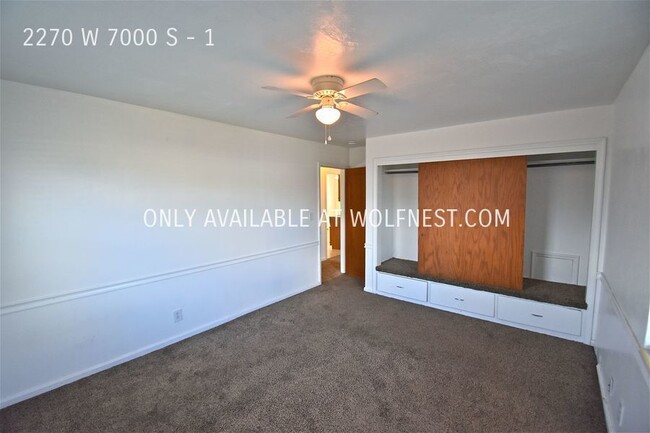 Building Photo - Lovely 2 Bedroom West Jordan Unit! No Depo...