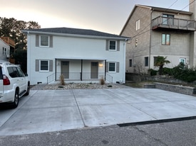 Building Photo - 2309 Walke St