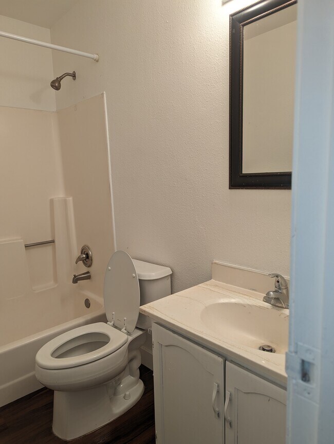 Building Photo - 3220 Figler Ct