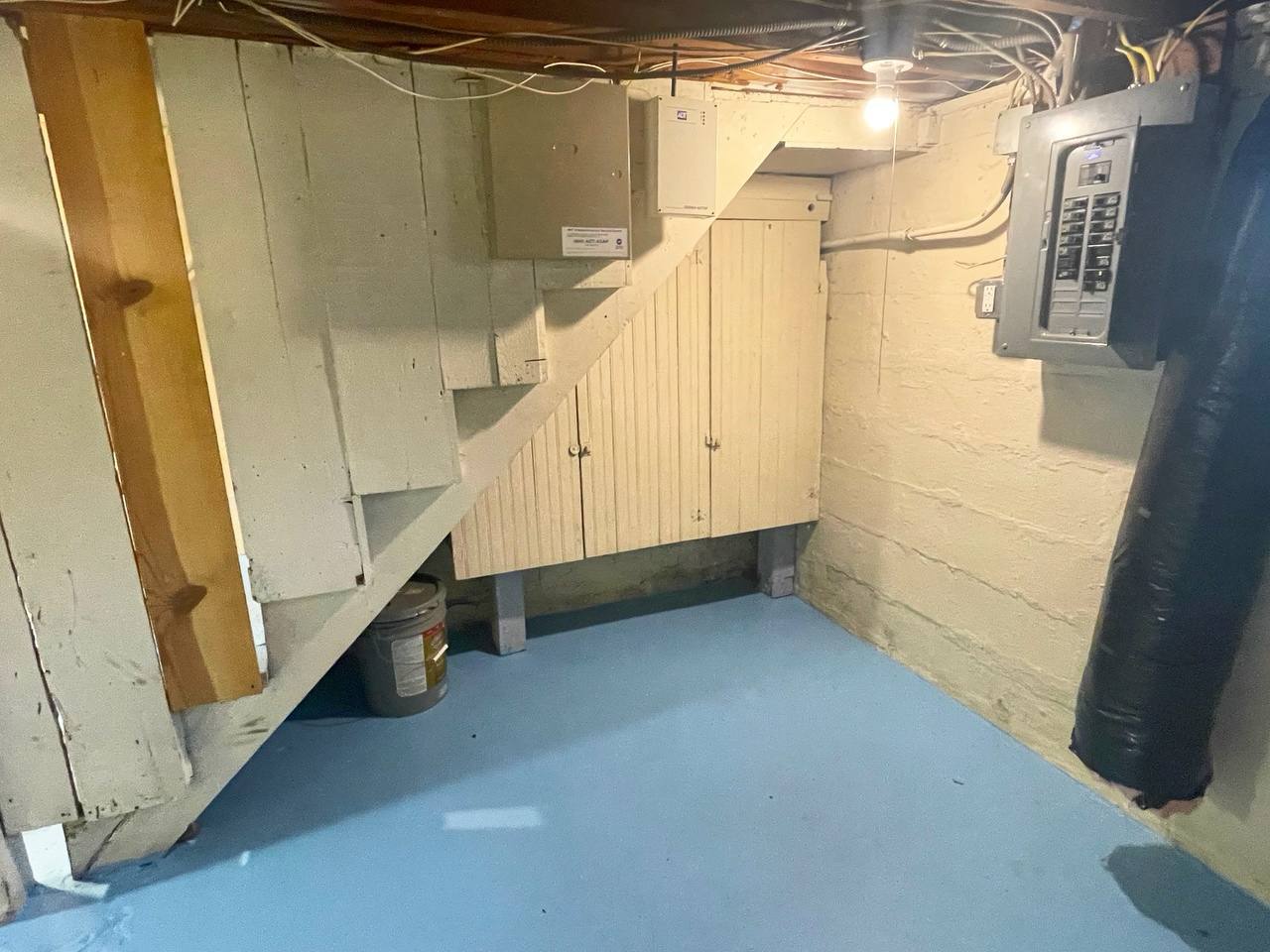 Storage space - 4538 Colfax Ave N