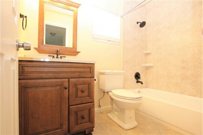 Building Photo - 4261 NW 110th Ave