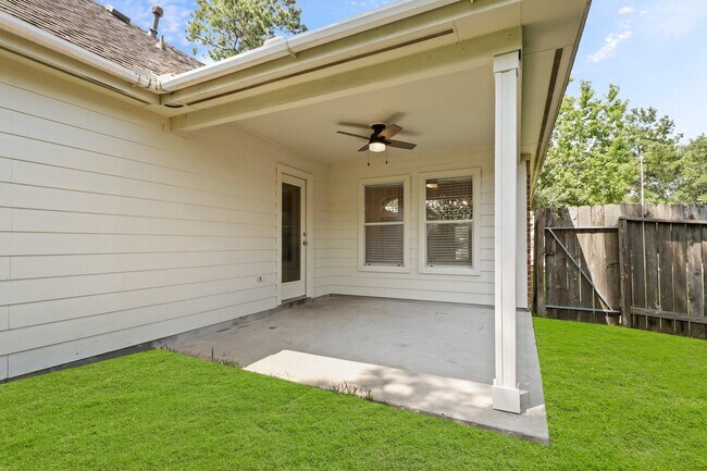 Building Photo - 17635 Arcadia Point Ln