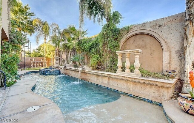 Building Photo - 488 Via Palermo Dr