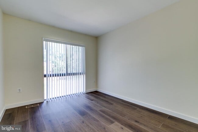 Building Photo - 9836 Sweet Mint Dr