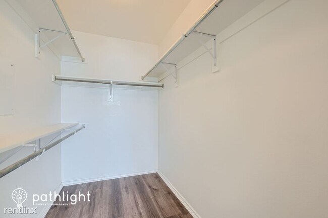 Building Photo - 2326 Manchester Lane UNIT