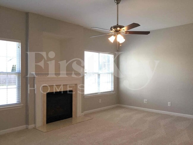 Building Photo - 1020 Brook Valley Run