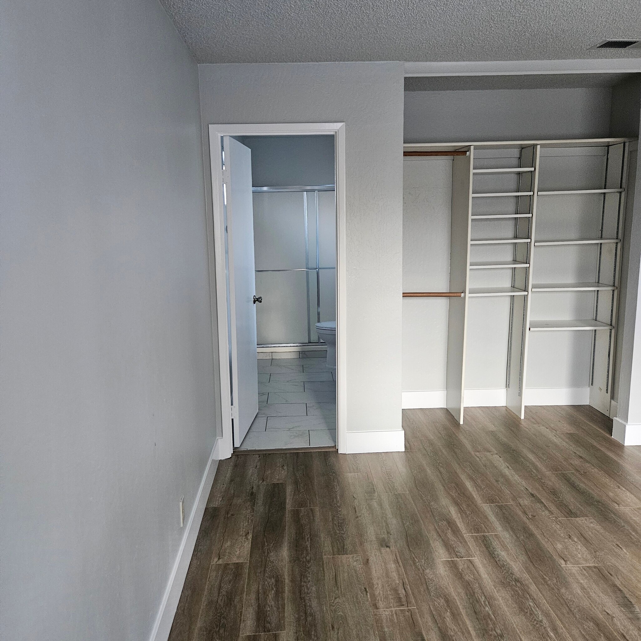 Building Photo - 2838 Saint Denis Dr