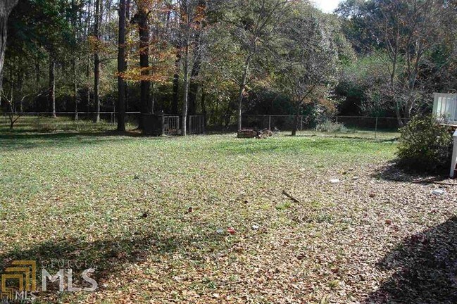 Building Photo - 2995 Riviera Dr