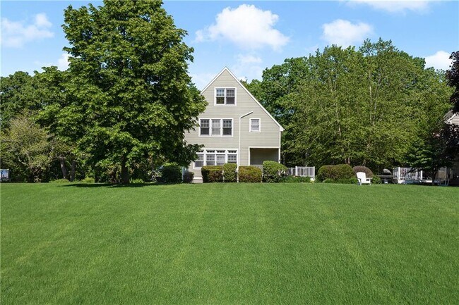 Building Photo - 544 Slocum Rd