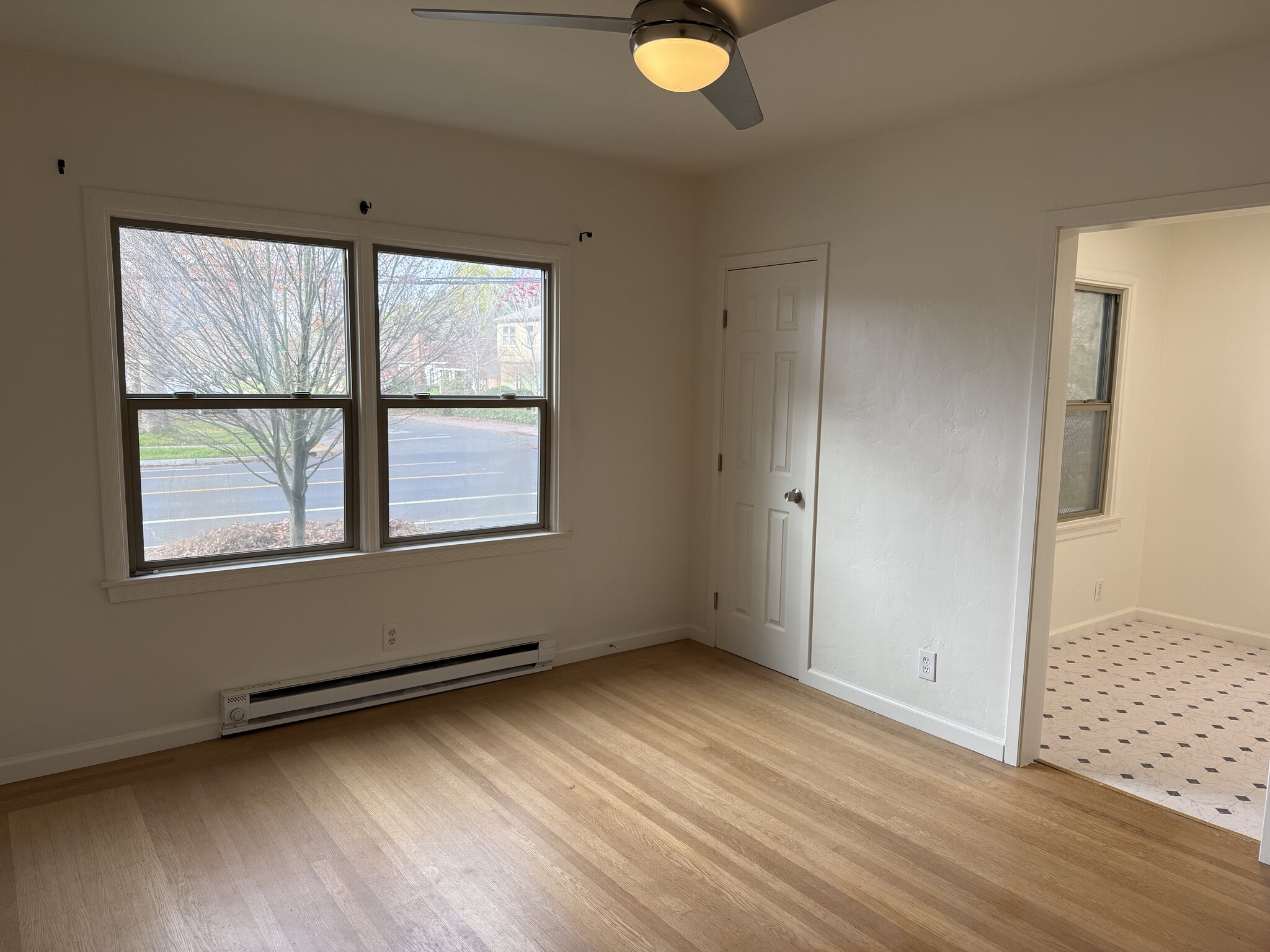 Building Photo - 3143 Freeport Blvd