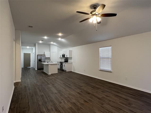 Building Photo - 204 Woodlands Blvd