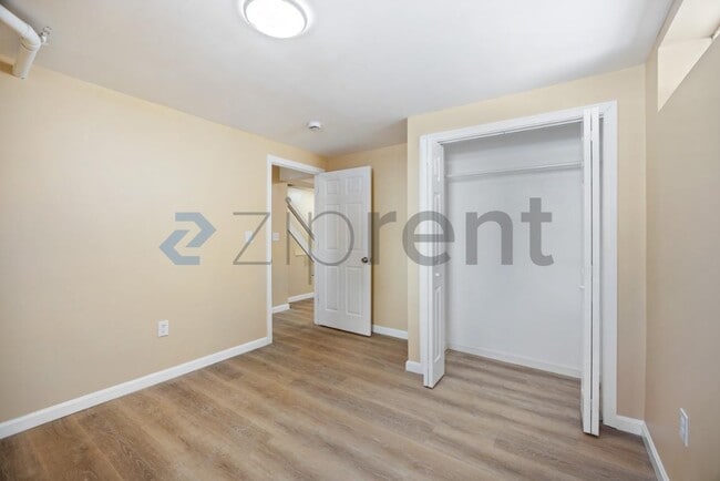 Building Photo - 3 Watson Ave