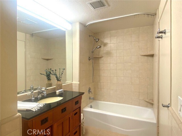 Building Photo - 1301 Cabrillo Ave