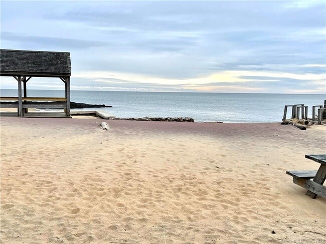 Building Photo - 43 Neck Rd