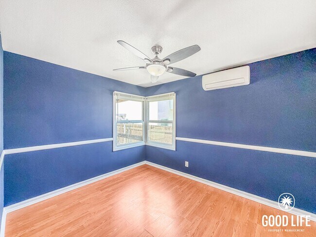 Building Photo - 2BD/1BA Home in La Mesa with Turf Yards, Large Backyard, W/D & 2-Car Garage