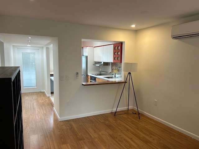 Building Photo - 534 4th Ave S