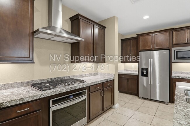 Building Photo - NW!! Pool!!! 5 Bedrooms!!! Bedroom & Bath Downstairs!!! Gated!!!! Covered Patio!!!
