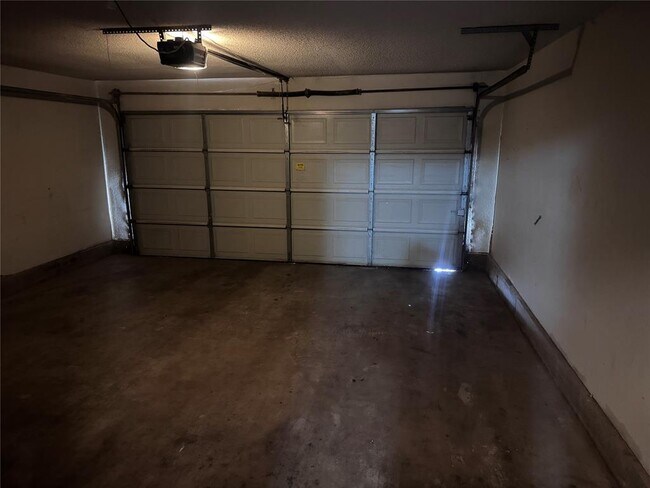 Building Photo - 1009 Lapwing Rd