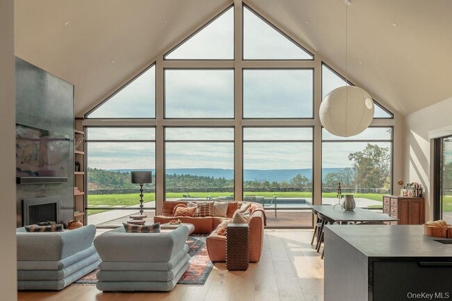 Building Photo - 72 Van Tine Rd