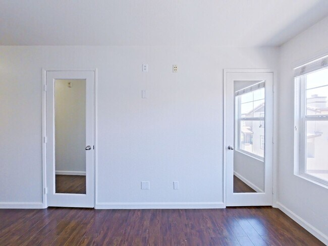 Building Photo - 16911 Bixby St