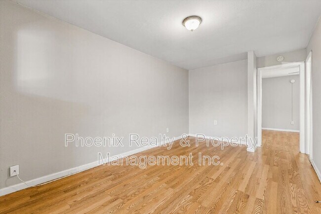 Building Photo - 3009 Madison Ave