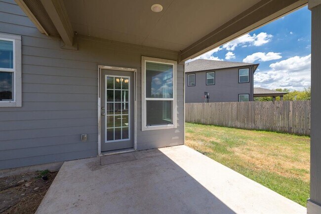 Building Photo - 14100 Purple Azalea Dr