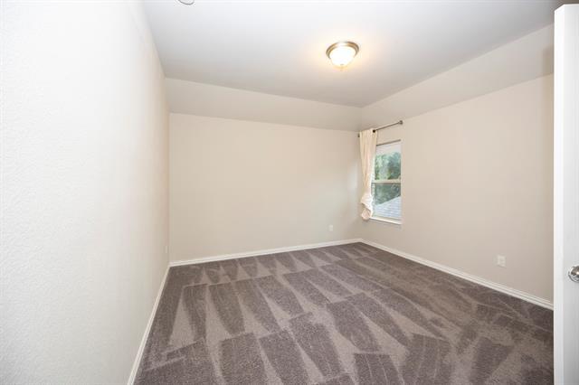Building Photo - 1024 Mufasa Ln