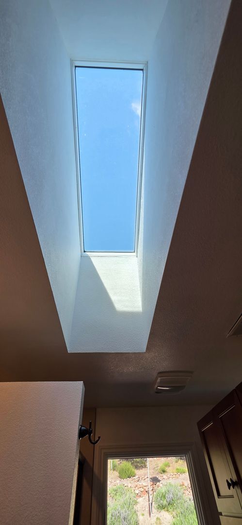 Building Photo - Fabulous Moraga 4bd+den/3ba Property with Stunning Views & Pool/Spa