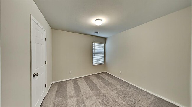 Building Photo - 2501 Ressie Ln